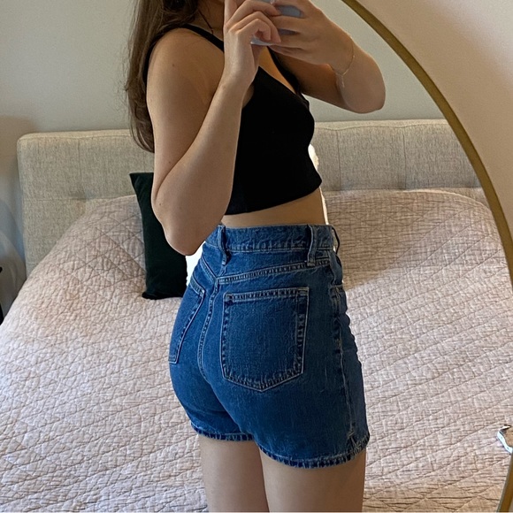 Gap Mom Denim Shorts - Picture 2 of 3